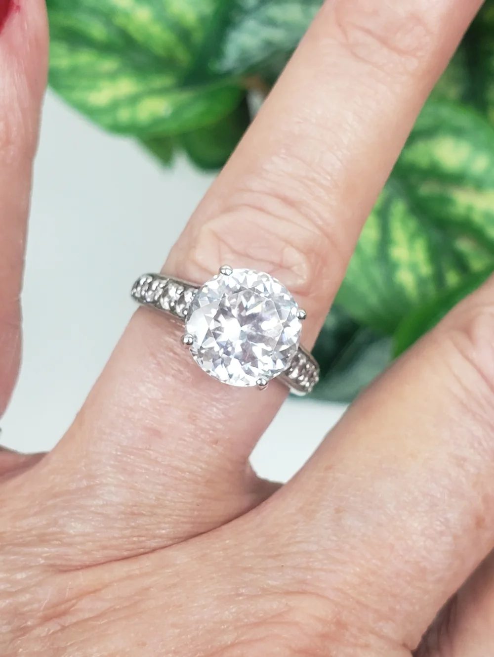 Sterling Silver w/ CZ crystals - Solitaire Cocktail Ring 7.75